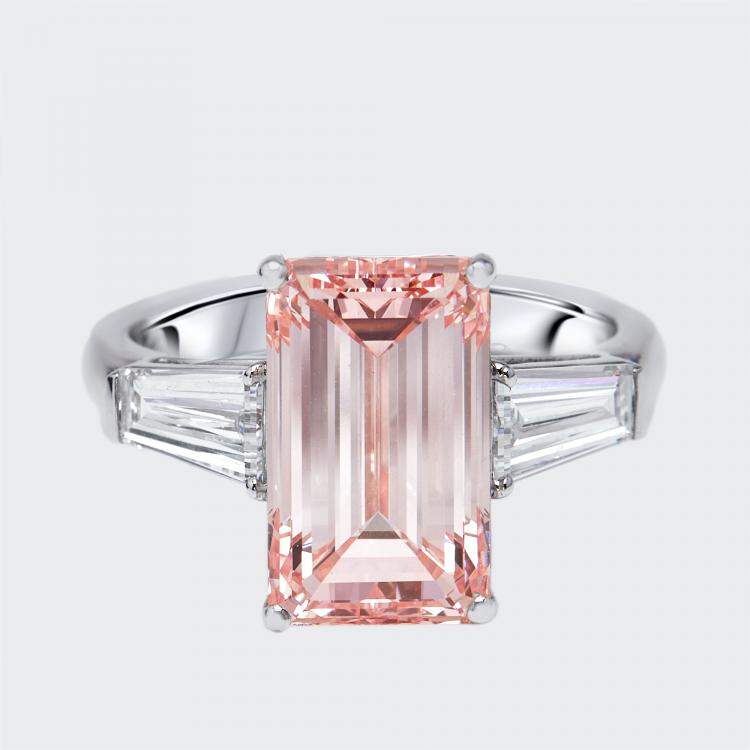 Pre Owned 5.8 cts Pink Emerald Cut, Trapezoid Lab Grown Diamonds 18k White Gold Ring Size 52