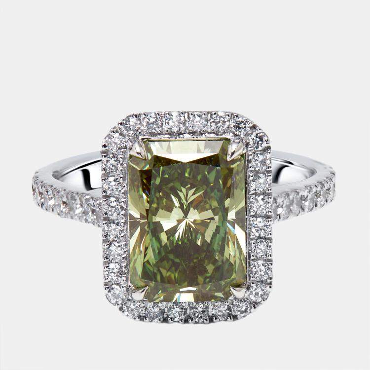 Pre Owned 3.5 cts Green Emerald Cut, Round Lab Grown Diamonds 18k White Gold Ring Size 52