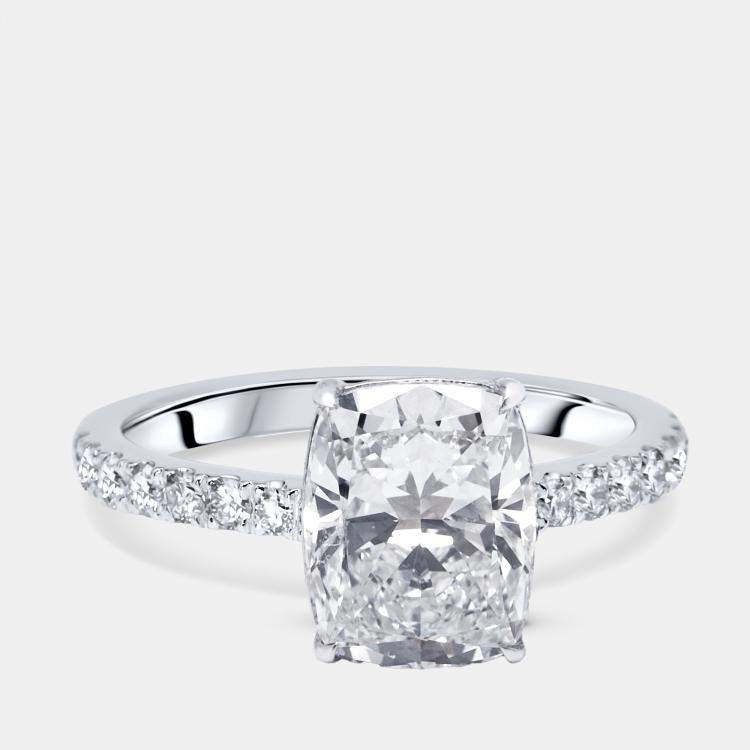 Pre Owned 2.3 cts Cushion, Round Lab Grown Diamonds 18k White Gold Ring Size 52