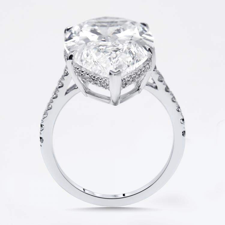 Pre Owned 10.5 cts Pear, Round Lab Grown Diamonds 18k White Gold Ring Size 52