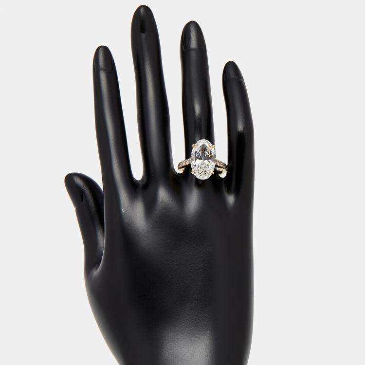 Pre Owned 7.4 cts Oval, Round Lab Grown Diamonds 18k Yellow Gold Ring Size 53