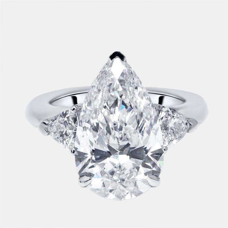 Pre Owned 5.6 cts Pear, Trillion Lab Grown Diamonds 18k White Gold Ring Size 53