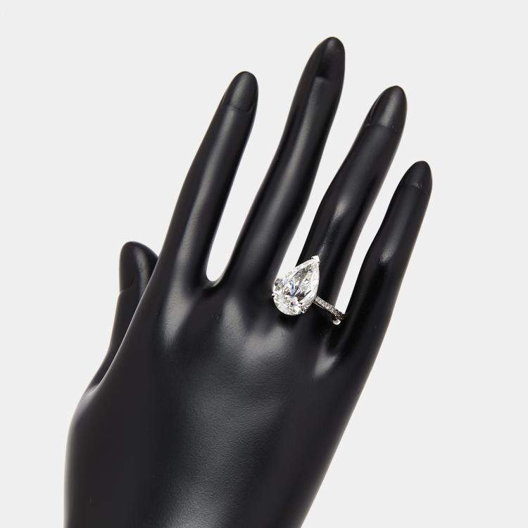 مملوكة مسبقًا 6.2 cts Pear, Round Lab Grown Diamonds 18k White Gold Ring Size 53