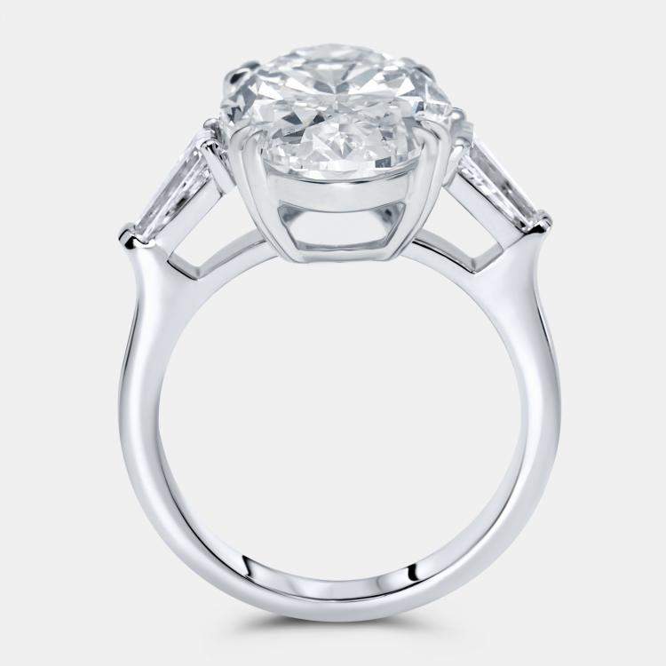 Pre Owned 8 cts Oval, Trapazoid Lab Grown Diamonds 18k White Gold Ring Size 53