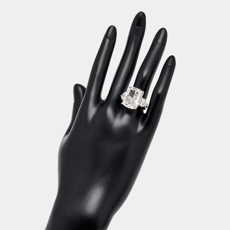 Pre Owned 17 cts Cushion, Heart Lab Grown Diamonds 18k White Gold Ring Size 51.5