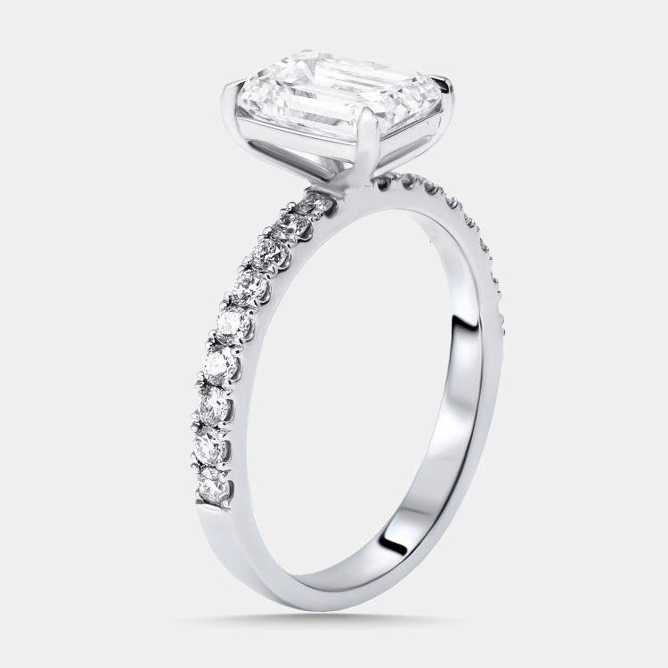 Pre Owned 2.40 cts Emerald Lab Grown Diamond 18K White Gold Ring Size 54