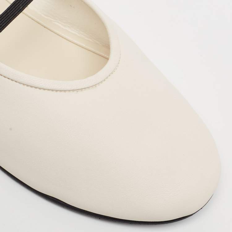 Pre Owned The Row Off White Leather Elastic Ballet Flats Size 35.5