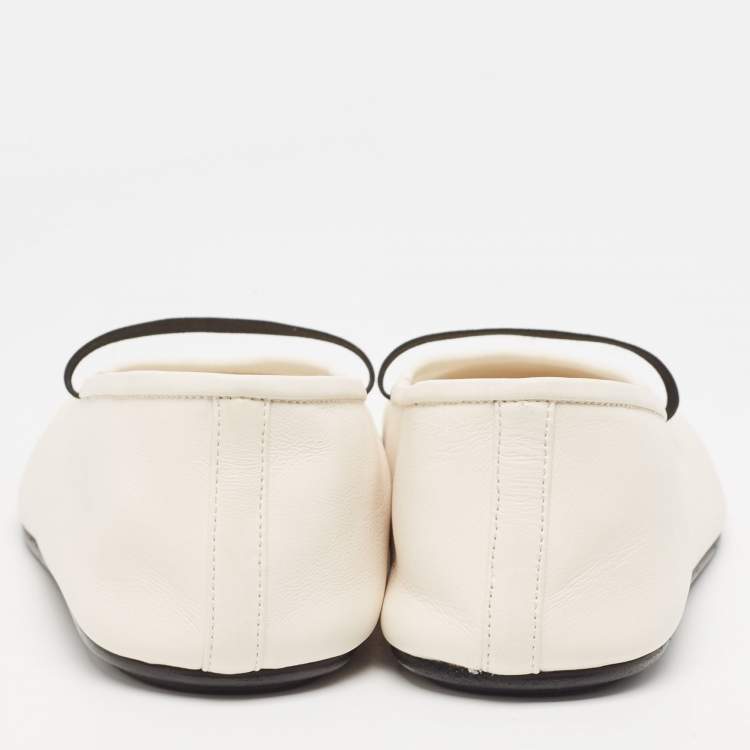 Pre Owned The Row Off White Leather Elastic Ballet Flats Size 35.5