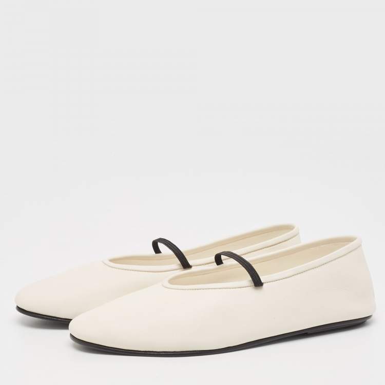 Pre Owned The Row Off White Leather Elastic Ballet Flats Size 35.5