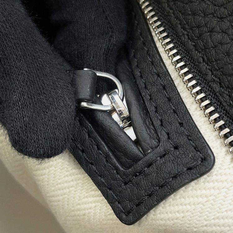 Pre Owned The Row Marlo Tote Black Calf Leather Size 12