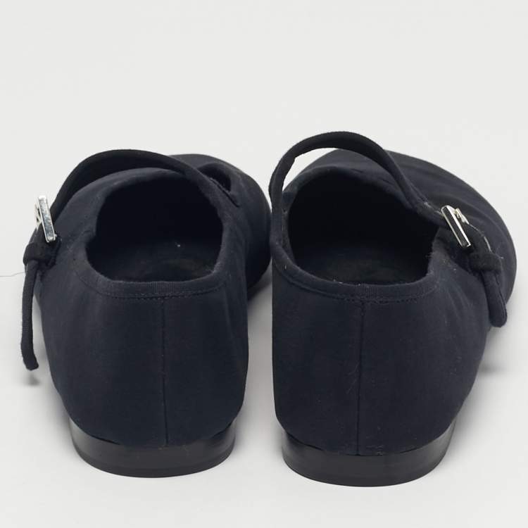 Pre Owned The Row Beige Fabric MJ Ballet Flats Size 40