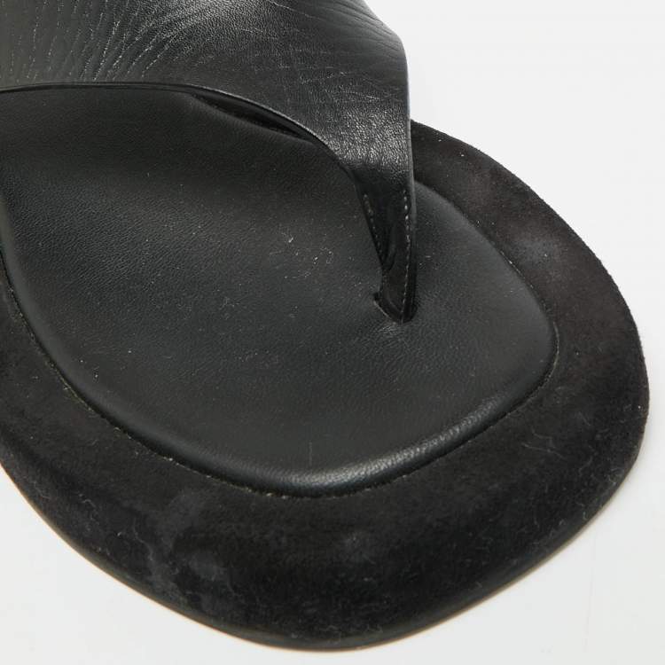 Pre Owned The Row Ginza Size 36 Black/White Leather and Suede Thong Flat Slide