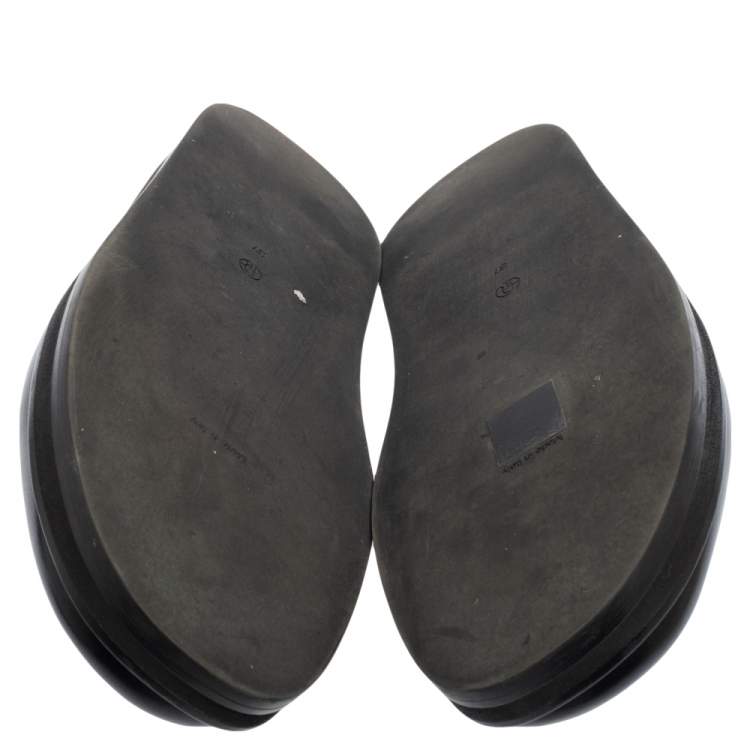 Pre Owned The Row Black Leather Sabot Flat Mule Sandals Size 37