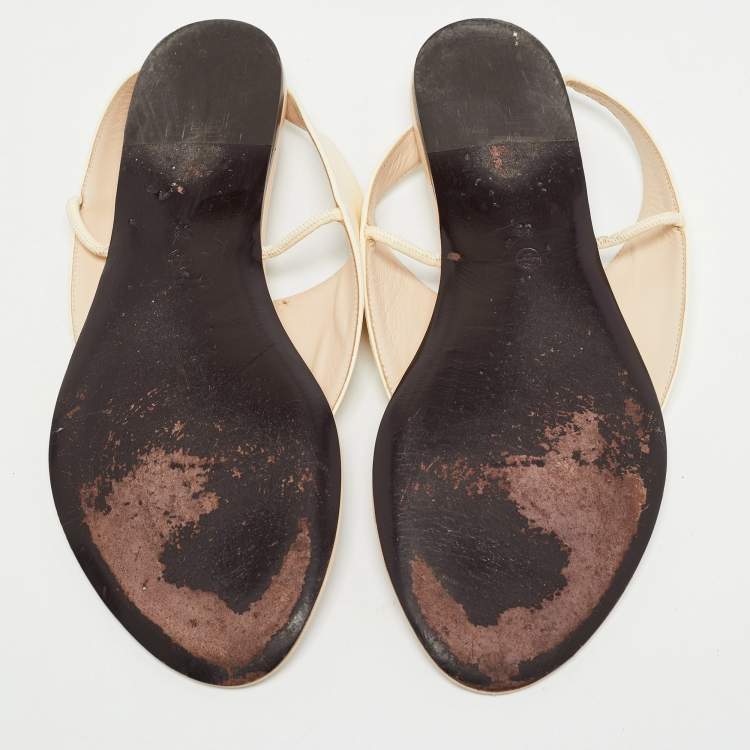 Pre Owned The Row Cream Leather Ravello Flat Sandals Size 38
