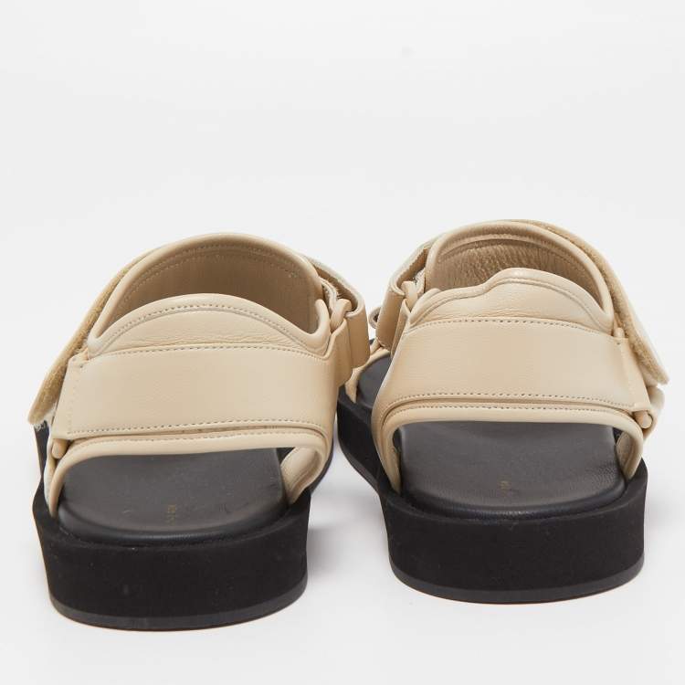 Pre Owned The Row Cream Leather Hook and Loop Flat Sandals Size 38