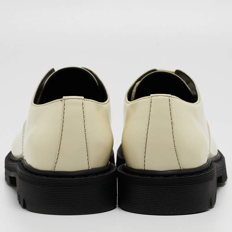 Pre Owned The Row Cream Leather Ranger Derby Size 35.5