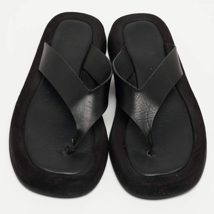 Pre Owned The Row Black Leather Thong Flat Slides Size 37