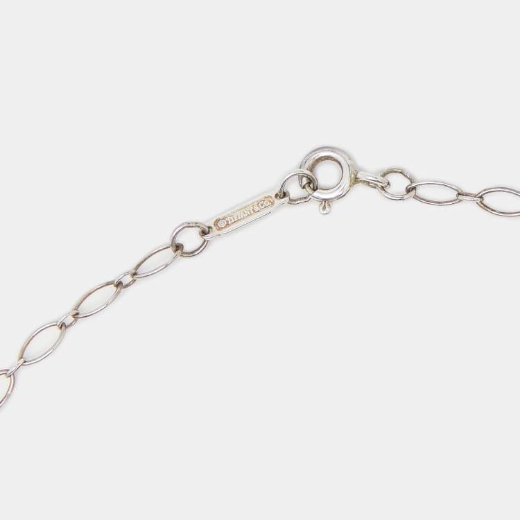 Pre Owned Tiffany & Co. Trefoil Key Sterling Silver Pendant Oval Link Chain Necklace