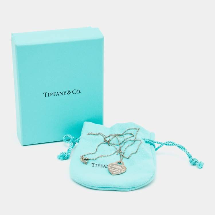 Pre Owned Tiffany & Co. Return To Tiffany Sterling Silver Heart Tag Pendant Necklace