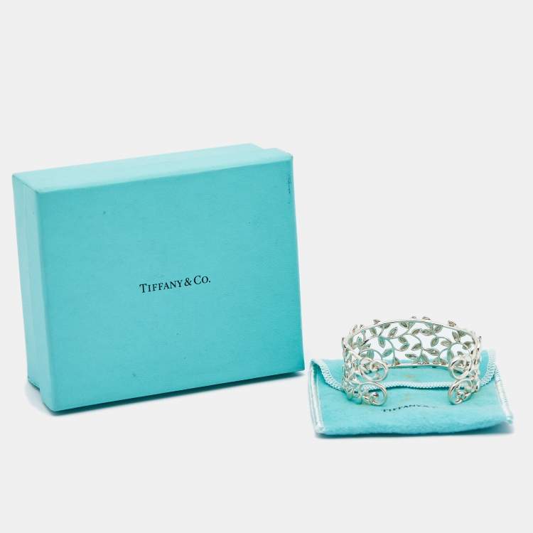 Pre Owned Tiffany & Co. Paloma Picasso Olive Leaf Sterling Silver Open Cuff Bracelet