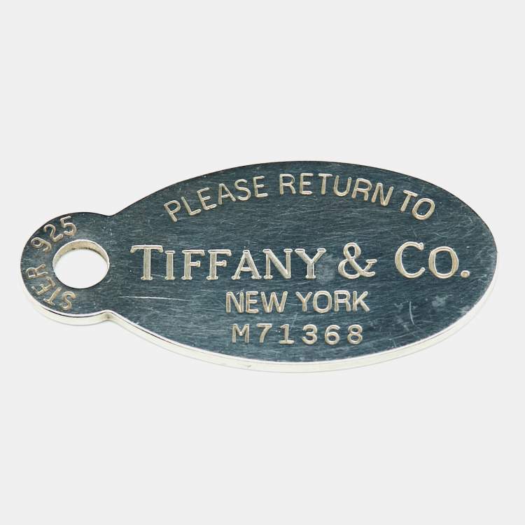 Pre Owned Tiffany & Co. Return To Tiffany Oval Tag Sterling Silver Pendant