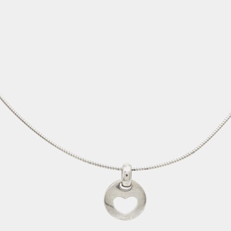 مملوكة مسبقًا Tiffany & Co. Round Heart Oval Link Sterling Silver Necklace