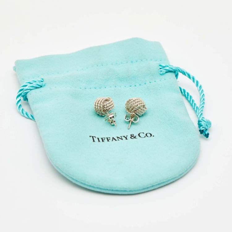 مملوكة مسبقًا Tiffany & Co. Knot Sterling Silver Earrings