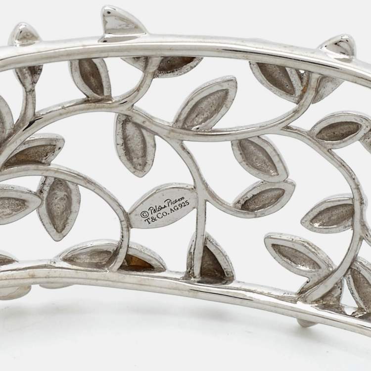 Pre Owned Tiffany & Co. Paloma Picasso Olive Leaf Sterling Silver Medium Model Open Cuff Bracelet