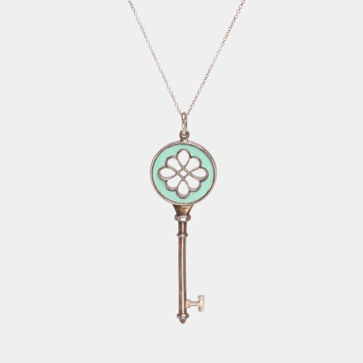 Pre Owned Tiffany & Co. Knot Key Enamel Silver Pendant Oval Chain Link Necklace 