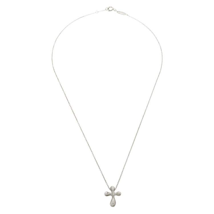 Pre Owned Tiffany & Co. Elsa Peretti Cross Silver Pendant Necklace