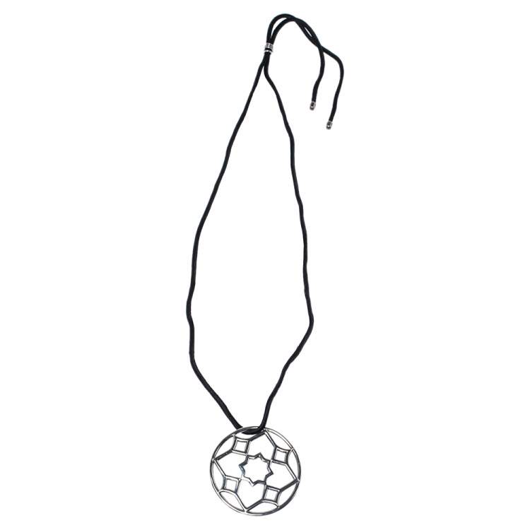 Pre Owned Tiffany & Co. Zellige Openwork Silver Round Pendant Cord Necklace