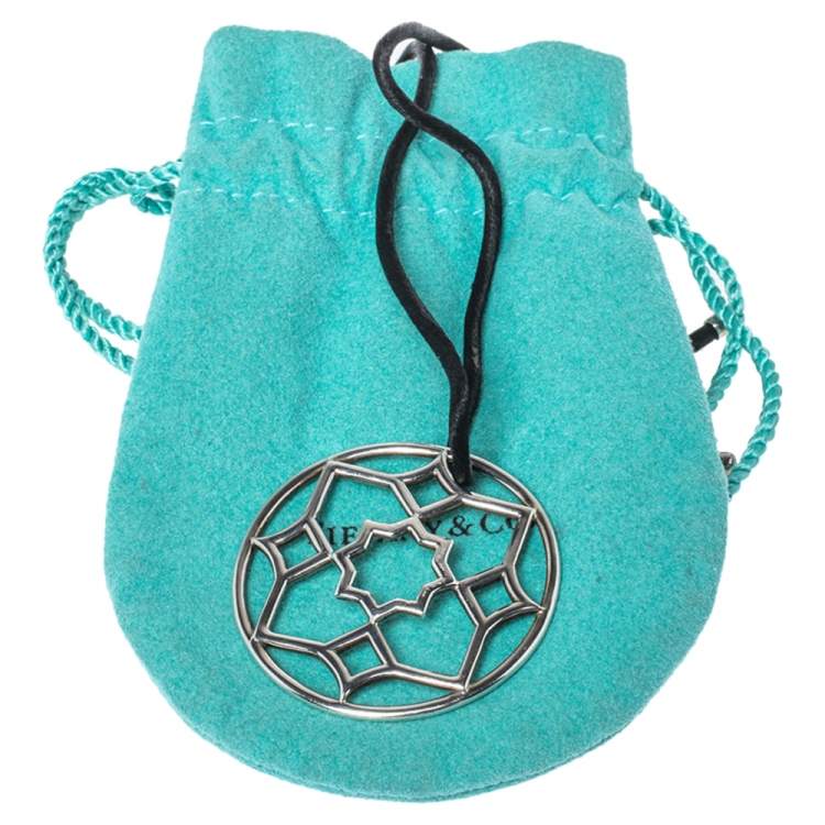 Pre Owned Tiffany & Co. Zellige Openwork Silver Round Pendant Cord Necklace