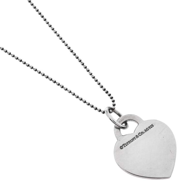 مملوكة مسبقًا Tiffany & Co. Notes Heart Tag Charm Silver Pendant Necklace
