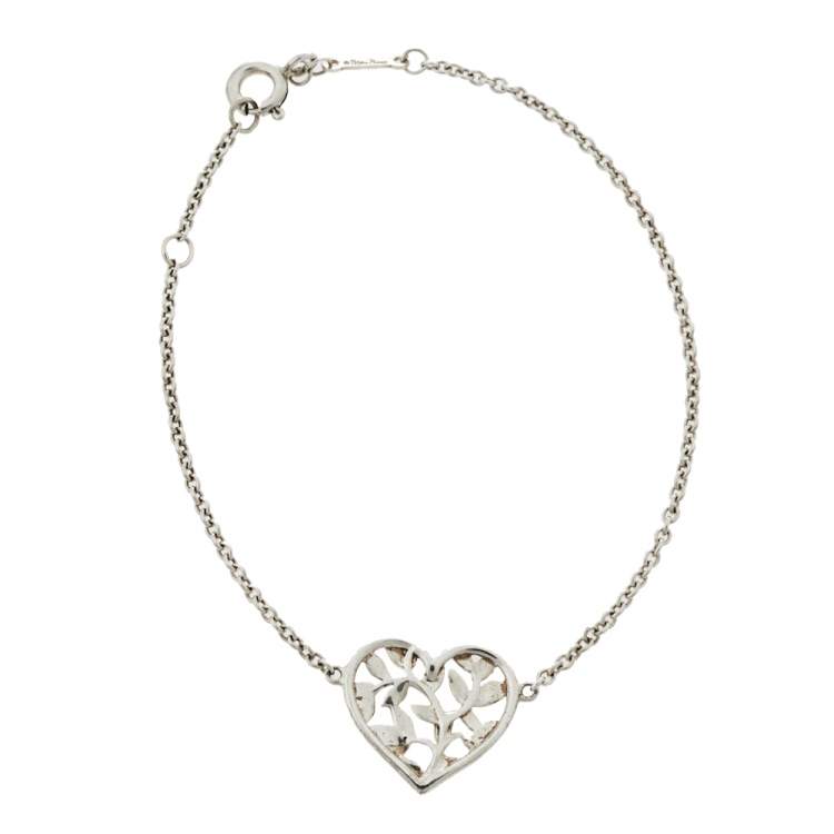 Pre Owned Tiffany & Co. Paloma Picasso Olive Leaf Heart Sterling Silver Bracelet