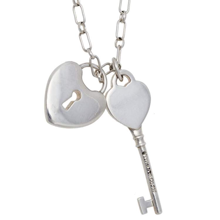 Pre Owned Tiffany & Co. Sterling Silver Heart Lock & Key Charm Pendant Necklace