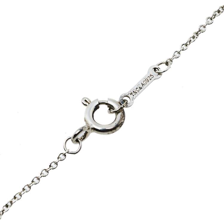 Pre Owned Tiffany & Co. Paloma Picasso Olive Leaf Heart Sterling Silver Necklace