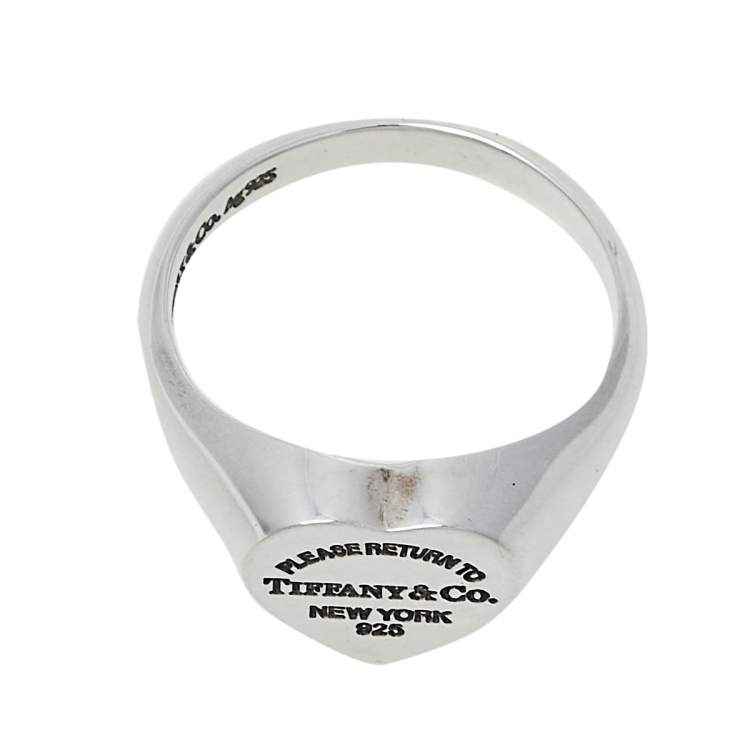 Pre Owned Tiffany & Co. Return To Tiffany Sterling Silver Heart Signet Ring Size EU 55