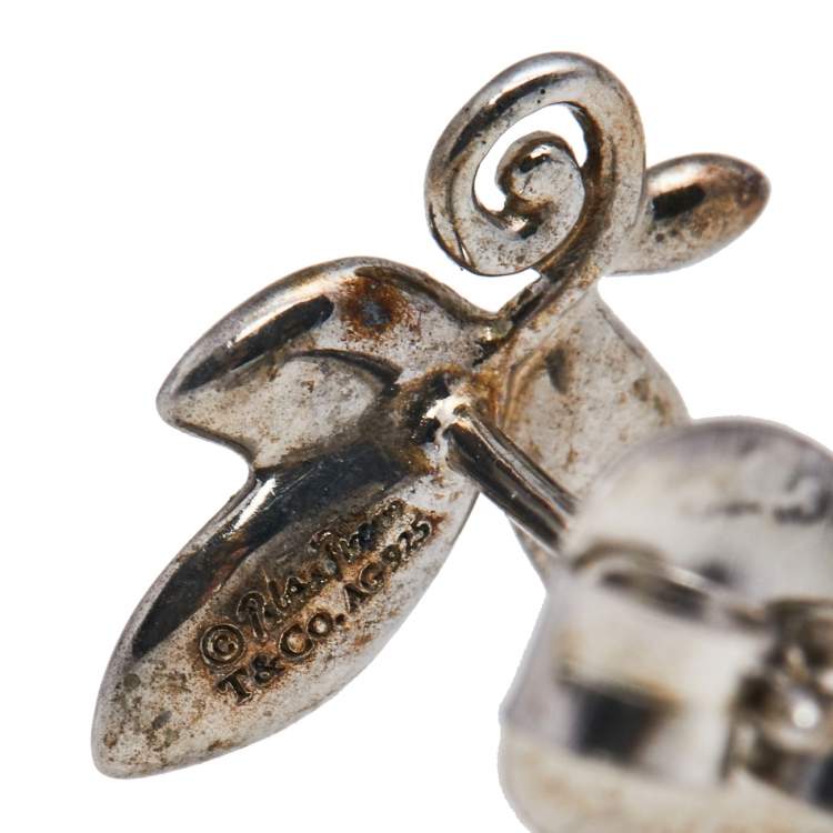 Pre Owned Tiffany & Co. Paloma Picasso Sterling Silver Olive Leaf Earrings