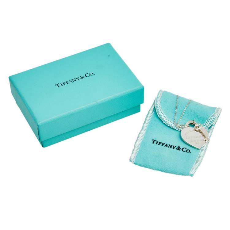 Pre Owned Tiffany & Co. Return To Tiffany Sterling Silver Heart Tag Key Pendant Necklace 