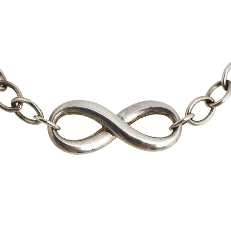 Pre Owned Tiffany & Co. Infinity Silver Chain Link Bracelet