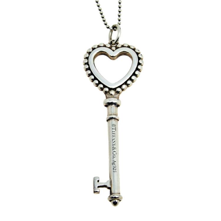 مملوكة مسبقًا Tiffany & Co. Enamel Beaded Heart Key Silver Pendant Necklace