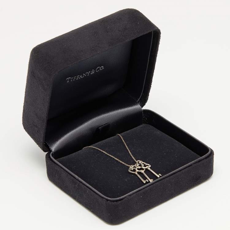 Pre Owned Tiffany & Co. Tiffany Keys Sterling Silver Triple Key Pendant Necklace