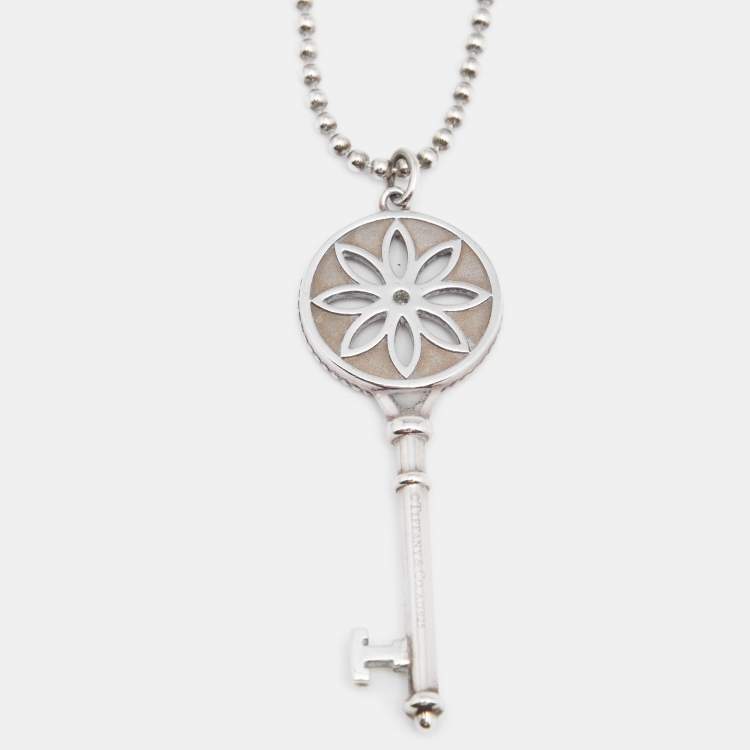 Pre Owned Tiffany & Co. Daisy Key Diamond Sterling Silver Long Pendant Necklace
