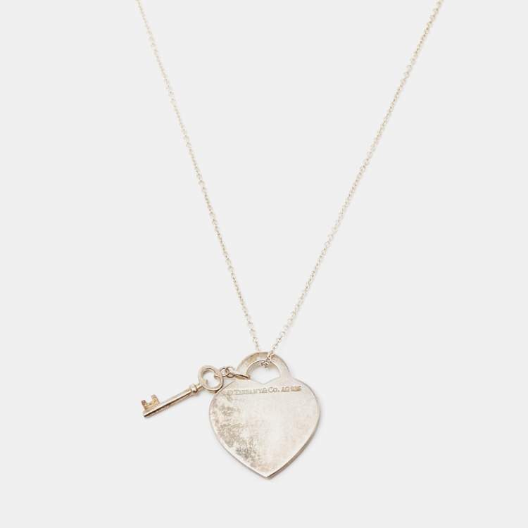 Pre Owned Tiffany & Co. Return To Tiffany Heart Tag with Key Silver Pendant Necklace