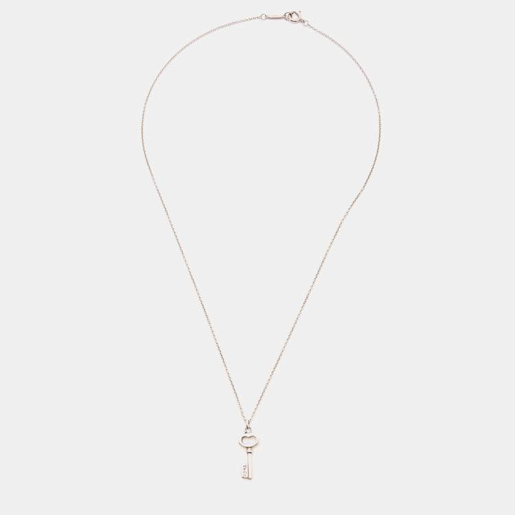 Pre Owned Tiffany & Co. Mini Oval Key Sterling Silver Pendant Necklace