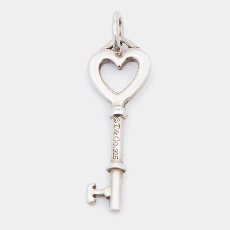 Pre Owned Tiffany & Co. Sterling Silver Heart Key Mini Pendant