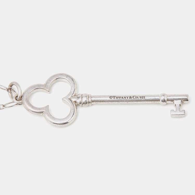 Pre Owned  Tiffany & Co. Trefoil Key Sterling Silver Oval Link Chain Necklace
