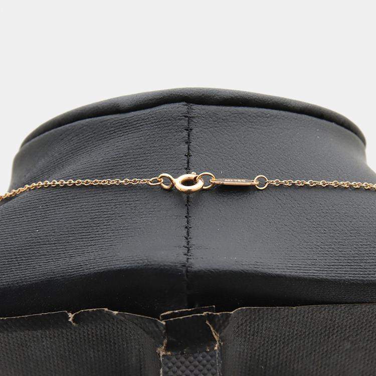 Pre Owned Tiffany & Co. 18K Yellow Gold 0.04 Ct Diamond Daisy Key Pendant Necklace