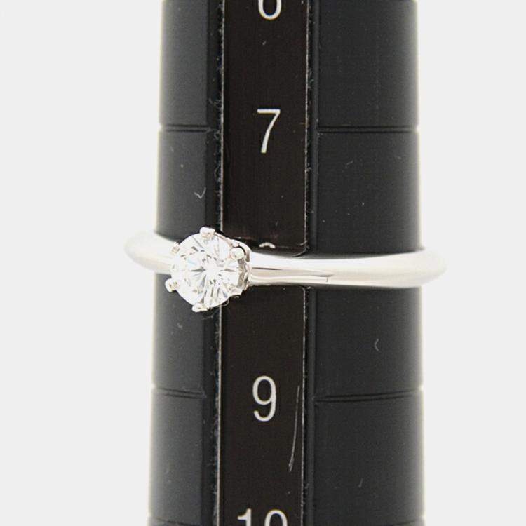 Pre Owned Tiffany & Co. Platinum and Diamond Solitaire Ring EU 48