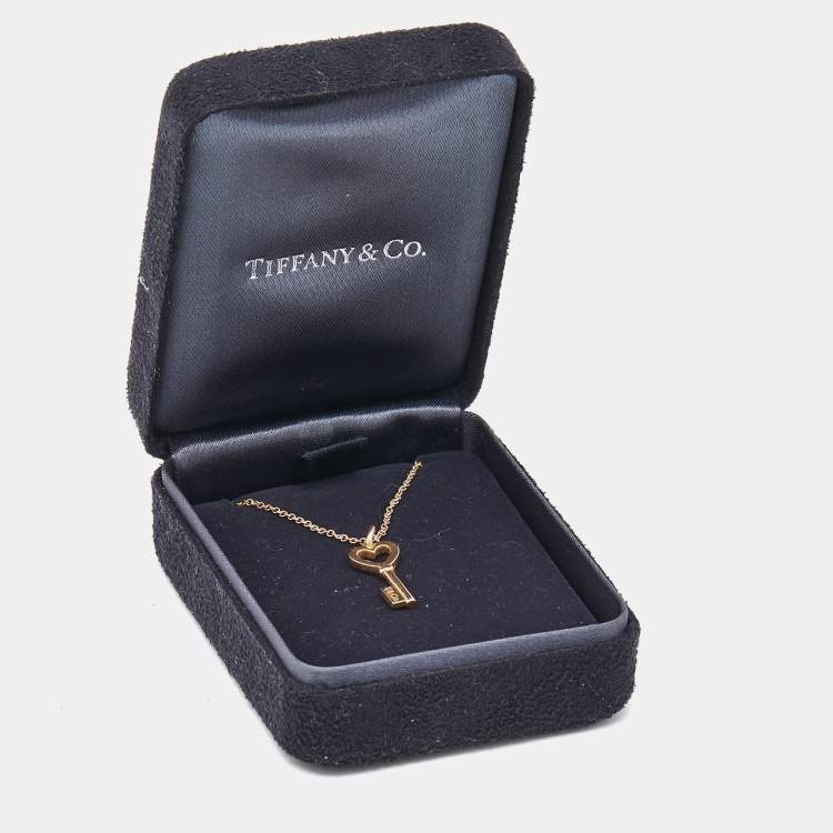 Pre Owned Tiffany & Co. Heart Key 18K Rose Gold  Pendant Necklace